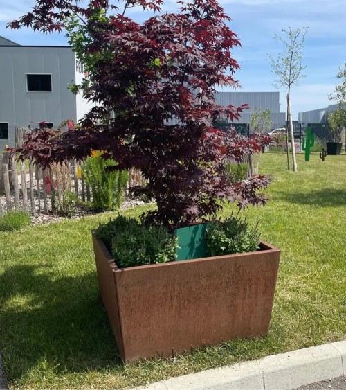 Jardinière Big en Corten