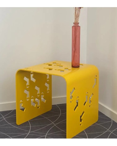 Table d'appoint en métal design - Set-On | IDfer