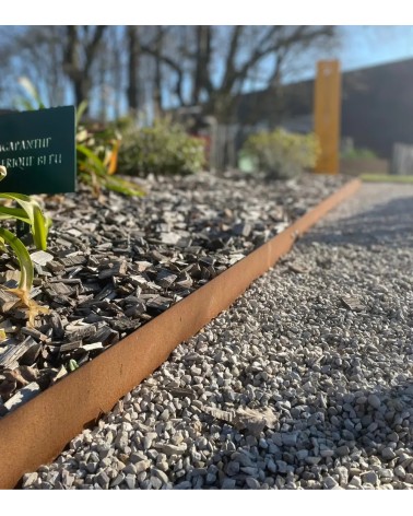 Fixations pour bordures en acier corten