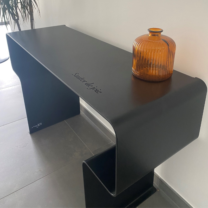 870.jpg Console P-Steel
